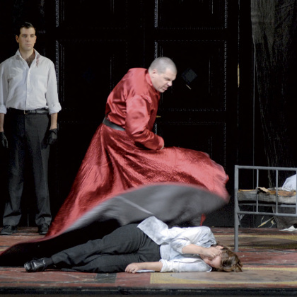 &copy;&nbsp;Luca Pisaroni, Michael Schade, Vesselina Kasarova und Dorothea Röschmann in La Clemenza di Titi. Salzburger Festspiele 2003