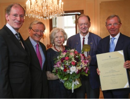 Wolfgang Schüssel Preis an Nikolaus Harnoncourt